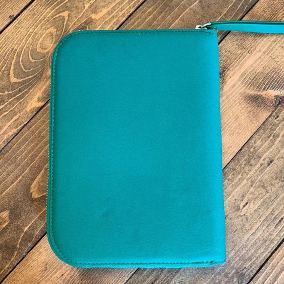 Marc Jacobs Mini iPad Case - Picture 3 of 6